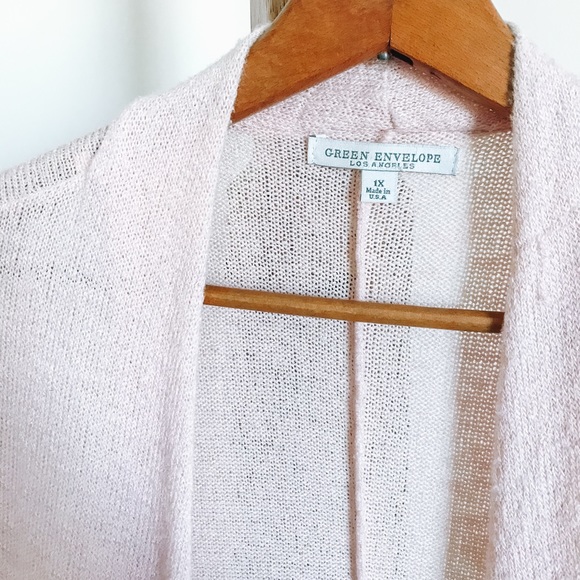 Green Envelope Los Angeles Sleeveless Cardigan - Picture 2 of 3